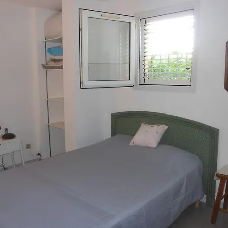 Appt 3 Pieces 37m2 Et Terrasse 11m2 Ref 4055 *