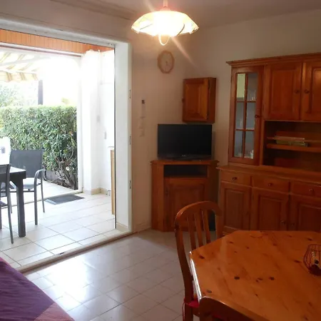 Appt 3 Pieces 37m2 Et Terrasse 11m2 Ref 4055 Apartmán Le Castellas